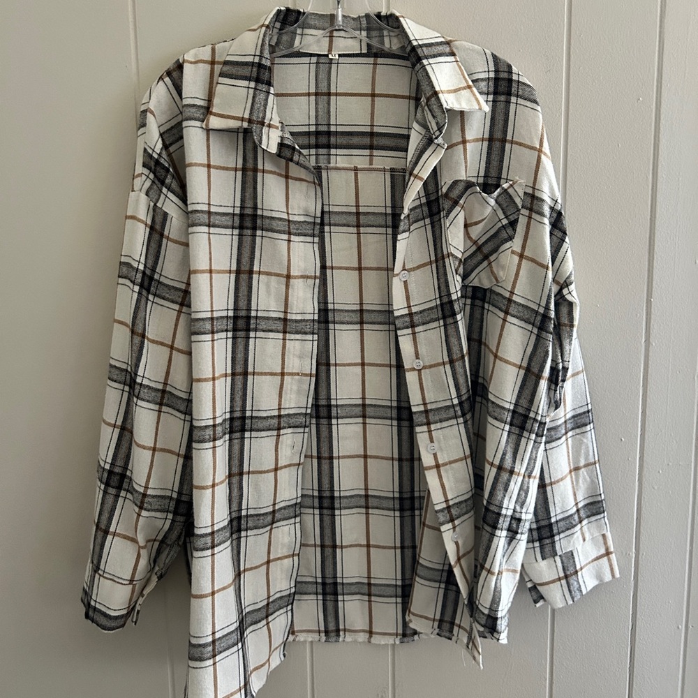 Women’s Medium Sized Flannel